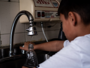 Por daño en tubería cambiará coloración del agua en barrios de Bogotá