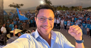 Piden a Fiscalía y Corte investigar denuncias contra Carlos Caicedo