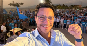 Acabó carrera política de Carlos Caicedo: condenado por contrato irregular de salud pública