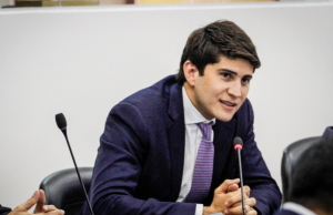 Senado evalúa posesión virtual de Wadith Manzur