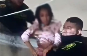 Rescatan a una niña que pedía auxilio por una ventana en barrio Galán
