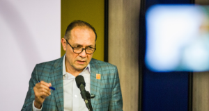 Mintrabajo radicó tres proyectos de ley de protección laboral