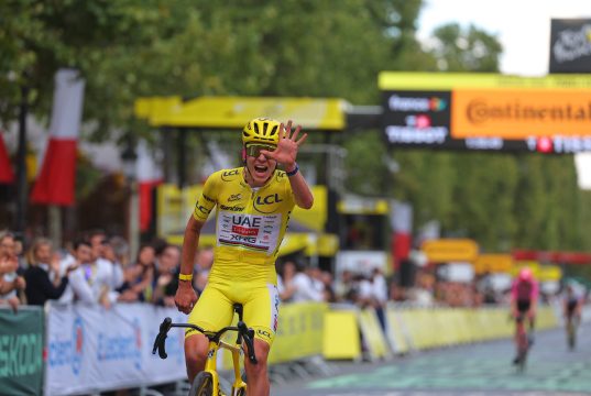 Tadej Pogacar gana su quinto Tour de Francia e iguala el récord