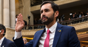 Centro Democrático postula a Uscátegui para presidir Comisión Primera