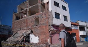 Reconstrucción de casas derrumbadas por el sismo, reto de alto calado