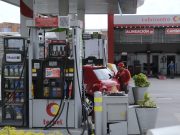 Inflación anual en julio siguió subiendo por precios en servicios y combustibles