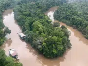 Minería ilegal no da tregua en el Parque Nacional Natural Río Puré: identifican 41 balsas activas que podrían extraer hasta 120 kilos de oro al mes