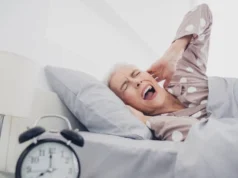 El peligro de tomar melatonina todas las noches: efectos secundarios y riesgos del consumo diario de gomitas para dormir