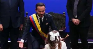 Familia y religión, las dos apuestas simbólicas con las que Abelardo De la Espriella marcó su posesión presidencial