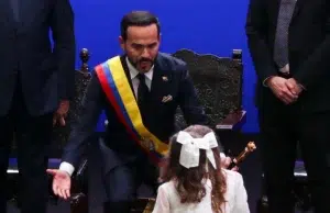 Familia y religión, las dos apuestas simbólicas con las que Abelardo De la Espriella marcó su posesión presidencial