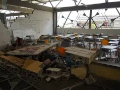 Más de 400.000 estudiantes afectados por el terremoto: ¿Cómo debe ser el regreso a clases en medio de la destrucción de tantos colegios?