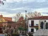 Se cumplen 90 años del fusilamiento del español Federico García Lorca y su legado vibra en su natal Granada