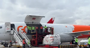 Gol y Avianca activan puente aéreo para llevar más de 40 toneladas de ayuda al Eje Cafetero