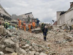 Airbnb.org ofrece alojamiento gratuito a socorristas que atienden la emergencia por el terremoto en Colombia: ¿cómo funciona?