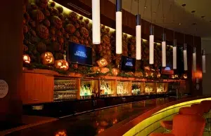 Halloween Horror Nights se extiende a los hoteles de Universal Orlando con nuevas experiencias temáticas