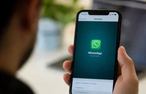 Cómo ocultar que está en línea en WhatsApp y quitar los ‘chulos azules’: pasos para proteger su privacidad
