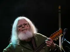 Gustavo Santaolalla presenta en Bogotá la música de ronroco con la que conquistó Hollywood