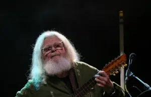 Gustavo Santaolalla presenta en Bogotá la música de ronroco con la que conquistó Hollywood