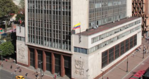 Banco de la República suspende servicios en seis sedes por el sismo