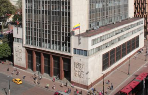 Banco de la República suspende servicios en seis sedes por el sismo