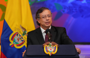 Así fue la salida de Gustavo Petro de la Casa de Nariño