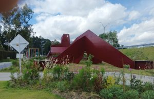 Casi lista la escultura Doña Montaña, en el intercambio vial José María Córdova