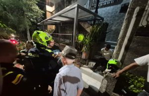 Vecinos de Manila creen que habitante de calle habría causado incendio