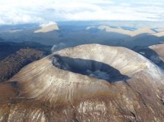 Siguen altos indicadores de actividad del volcán Puracé