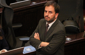 Andrés Forero cuestiona nombramiento notarial de Inti Asprilla