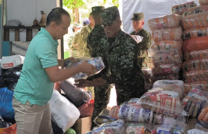 Tras terremoto, más de 20 países envían ayuda humanitaria a Colombia