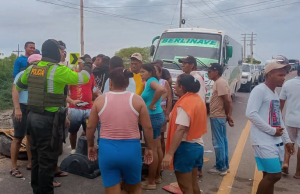 Levantan bloqueo en vía Barranquilla-Santa Marta tras orden del Presidente