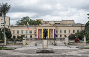 Oficializan nombramientos en la Aerocivil, la UNGRD, el ICBF y demás entidades