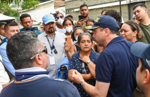 Avanza adecuación del terreno para ingreso de grúas de rescate en Cali