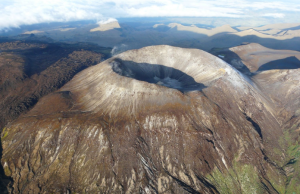 Volcán Puracé aumentó energía sísmica y las emisiones de ceniza
